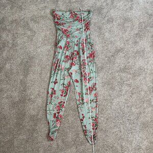 Heart Hips Strapless Jumper